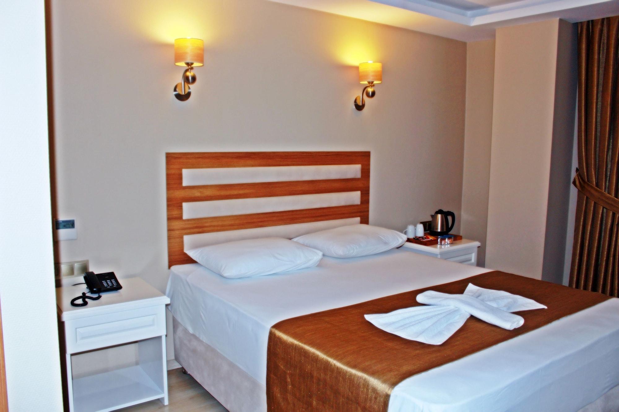 Feza Otel Τραμπζόν Εξωτερικό φωτογραφία